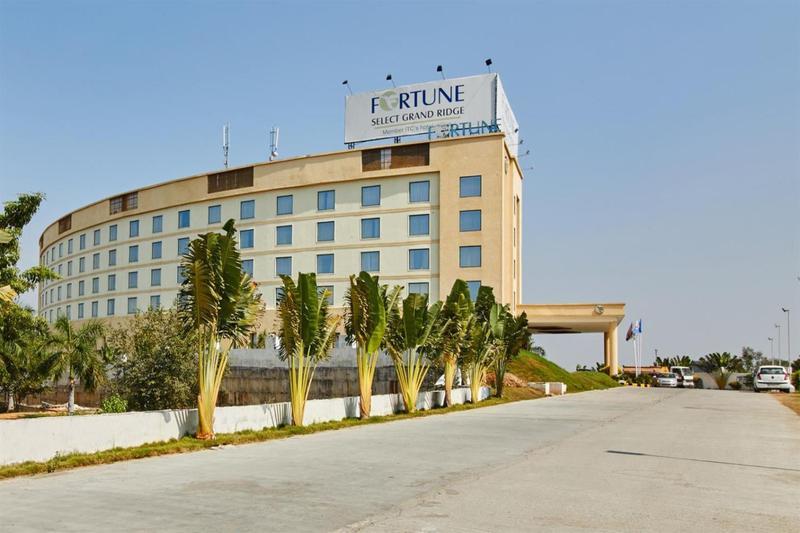 Fortune Select Grand Ridge, Tirupati - Member Itc Hotels' Group Εξωτερικό φωτογραφία Fortune Select Grand Hotel