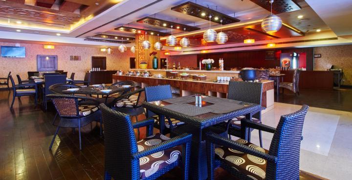 Fortune Select Grand Ridge, Tirupati - Member Itc Hotels' Group Εξωτερικό φωτογραφία The interior of the restaurant
