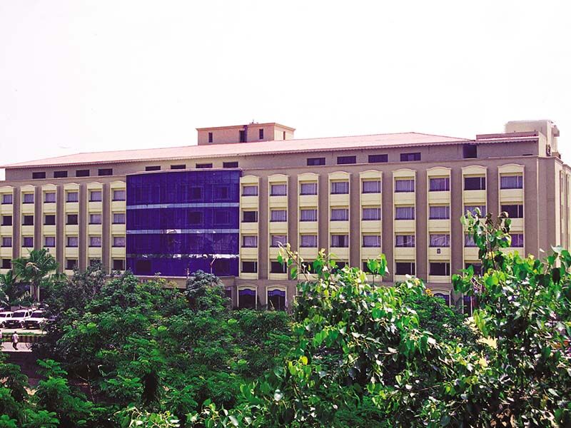 Fortune Select Grand Ridge, Tirupati - Member Itc Hotels' Group Εξωτερικό φωτογραφία The University of Lahore
